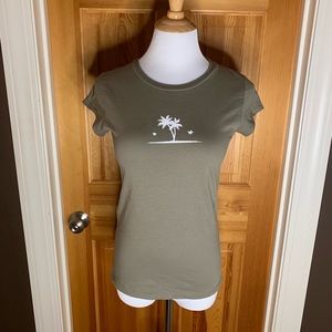 Brand new Island Company t-shirt